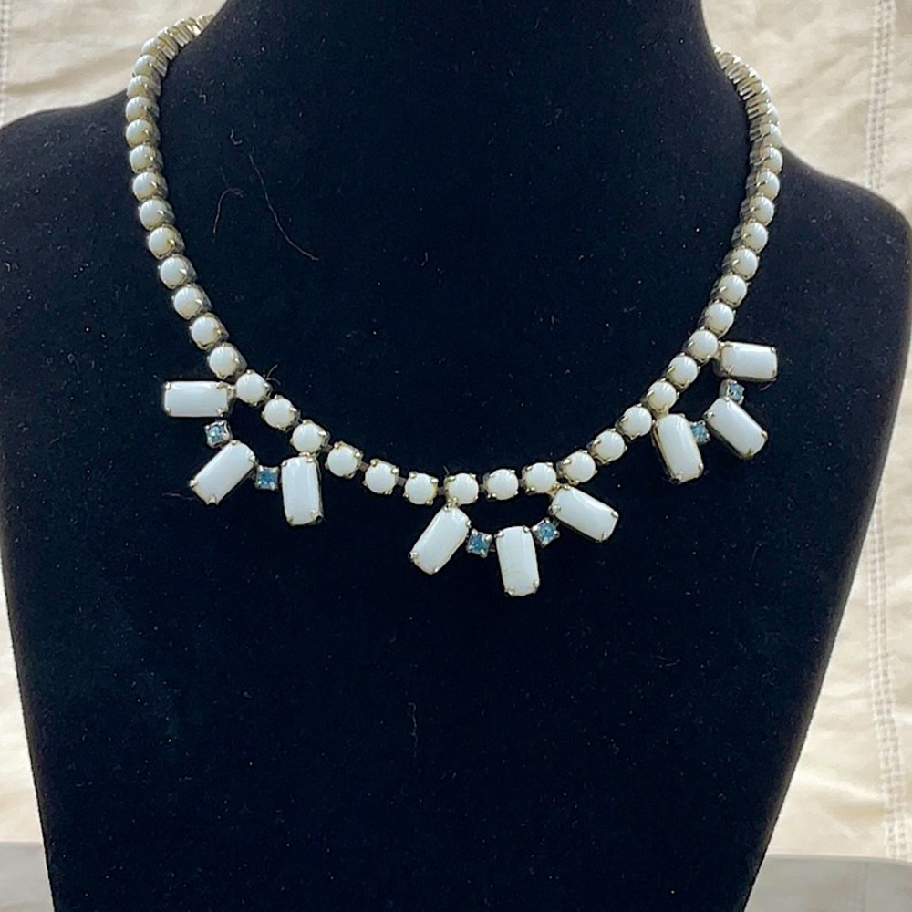 Vtg. (1940-1950) Pure White Milk Glass Necklace With Blue Rhinestones.